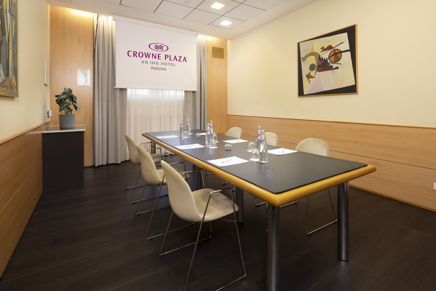 Crowne Plaza Padova - Meeting - Sala Mondrian